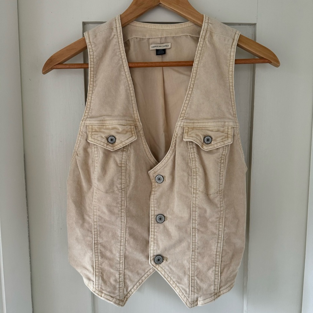 American Eagle Corduroy Vest